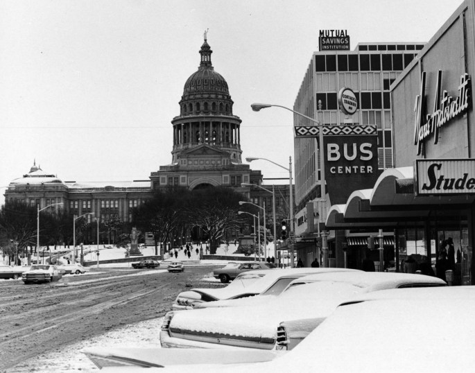 AE6A2B2B-B8A9-4533-AA6C-0FDC29F92E07